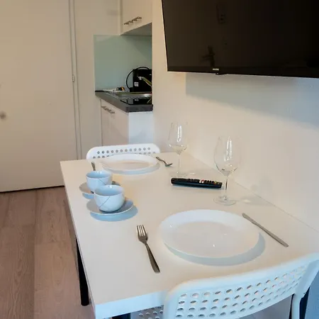 Cozy Urban Studio In The City Be-17