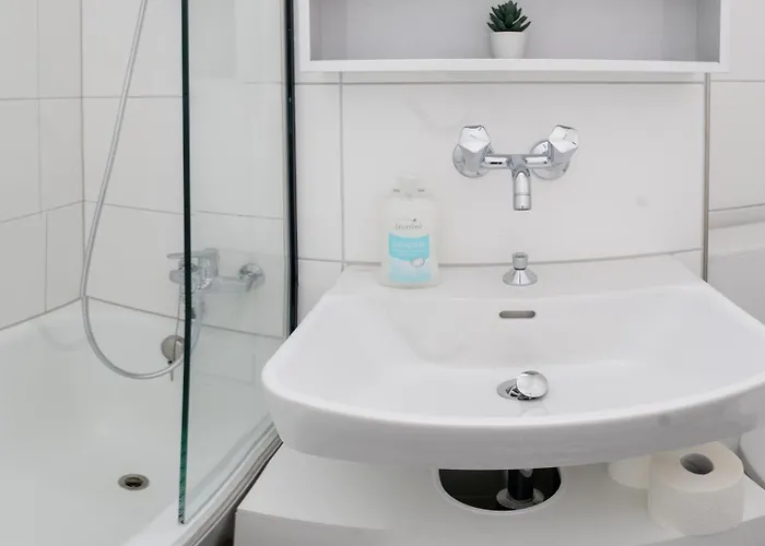 Cozy Urban In The Be-17